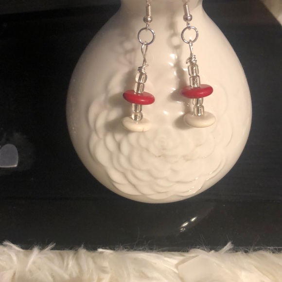 Southwest Stone Earrings - Picture 2 of 3